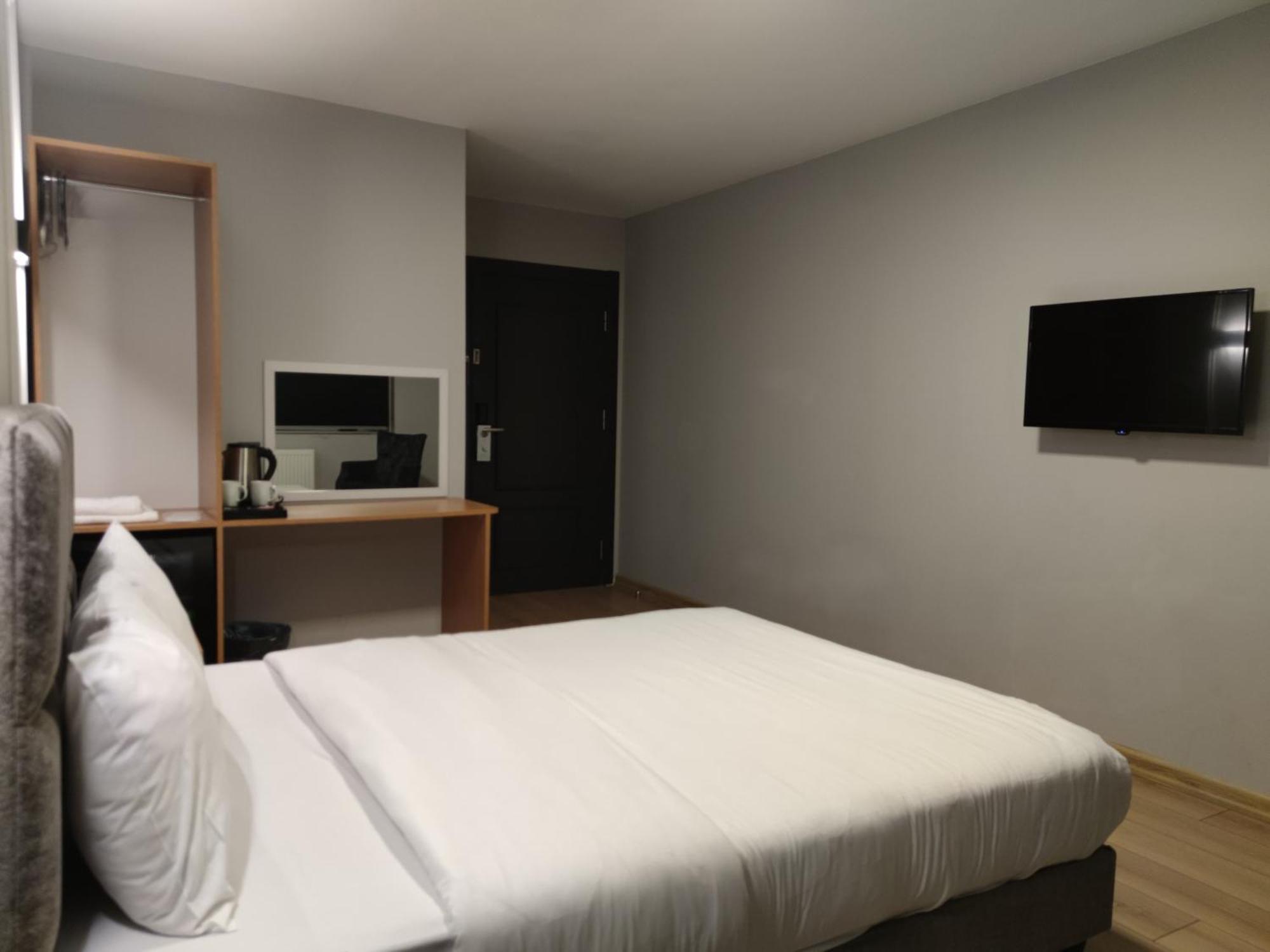 Olen Uskudar Hotel Истанбул Екстериор снимка